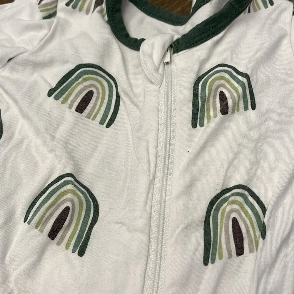 KYTE Baby 6-12 Mnths Green and White Kids One Piece